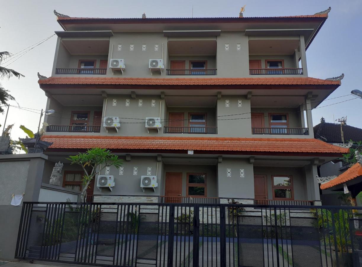 Griya Bun Sari Apartment Sukawati Exterior foto