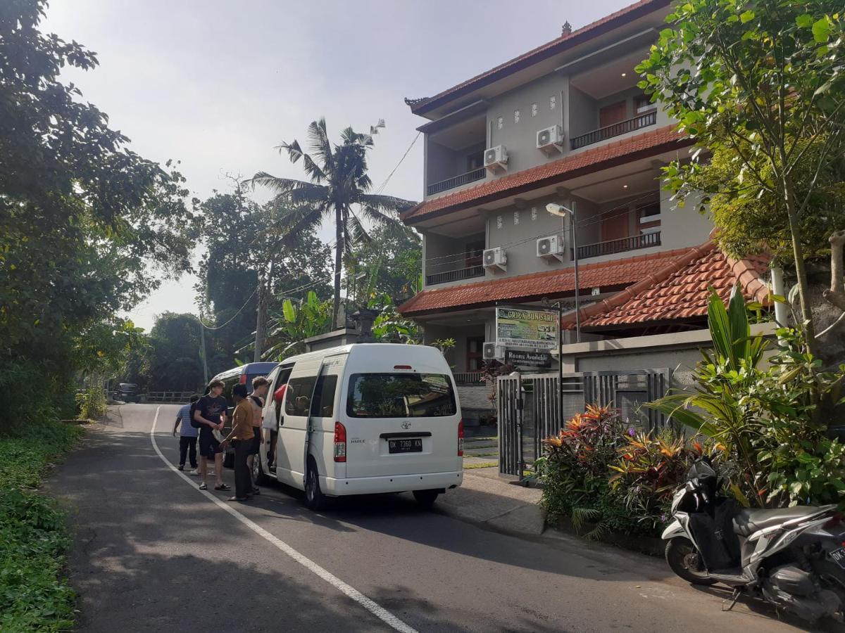 Griya Bun Sari Apartment Sukawati Exterior foto